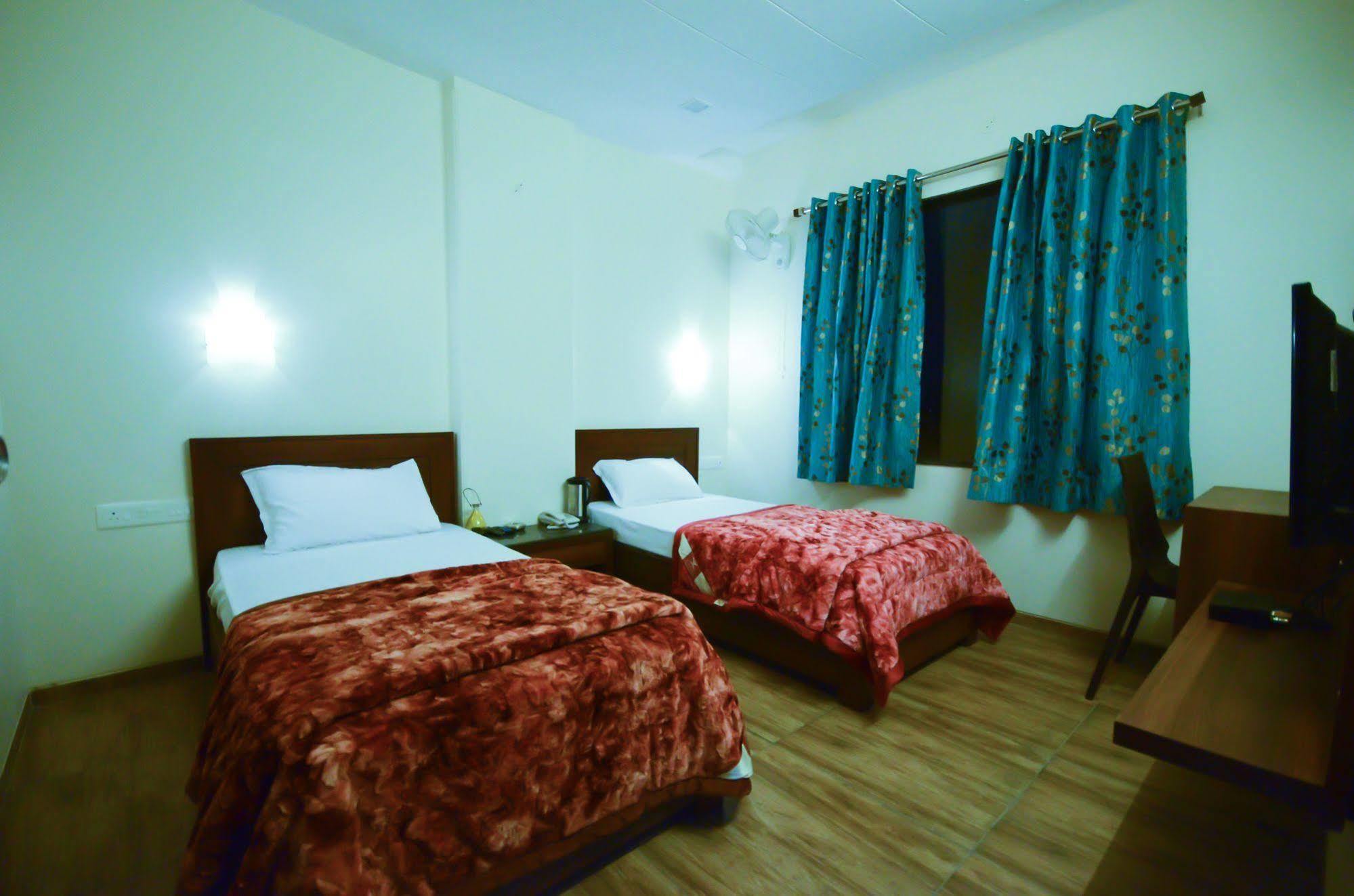 Hotel Sunday Inn Jaipur Eksteriør bilde